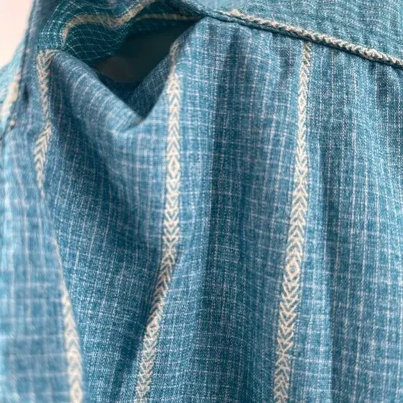 ROYAL ROBBINS Shirt Size Medium Button Down NWT Vista Travel Vacation S/S Blue - Picture 10 of 15